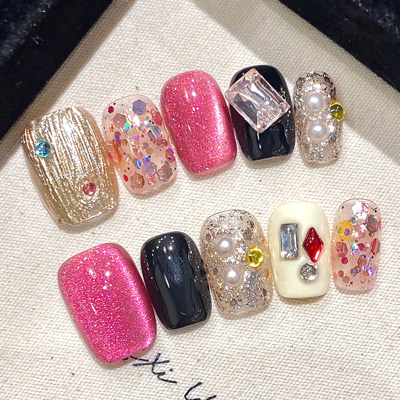 Nail Art Cat Eye - 수제 프레스 네일 글리터 핑크 스팽글